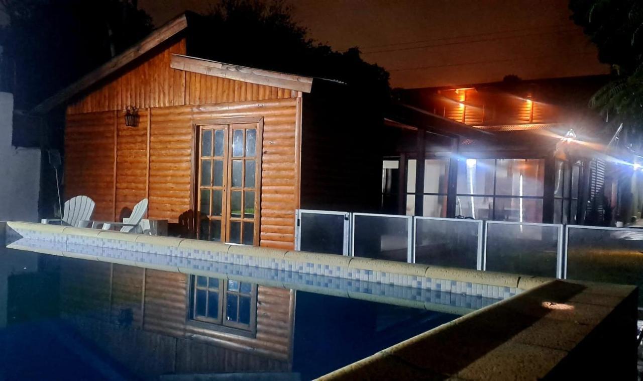 Апартаменти Cabana Hospedaje Y Alojamiento "Jano" -Alquiler Temporario- Посадас Екстер'єр фото